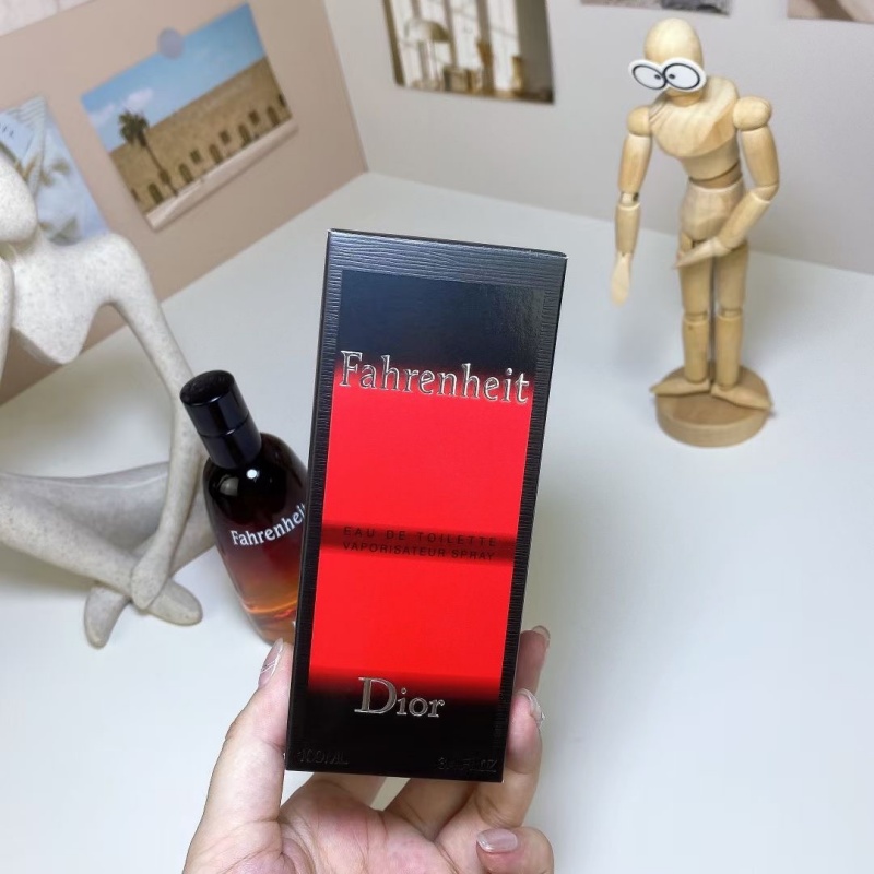 Dior Fahrenheit Eau de Toilette for Men – Wholesale Price Leather Spicy Cologne