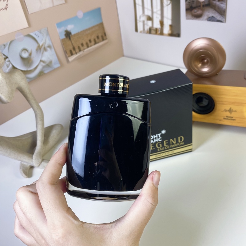 Montblanc Legend Eau de Parfum | Long-Lasting Luxury Men's Cologne Perfume