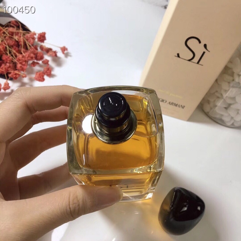 Giorgio Armani Si Eau de Parfum | Luxury Women's Perfume - Long-lasting Fragrance